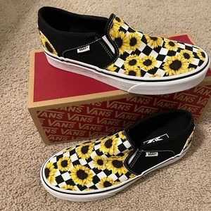 Sunflower Vans size 9